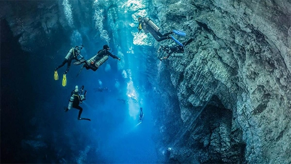 Angelita Cancun diving